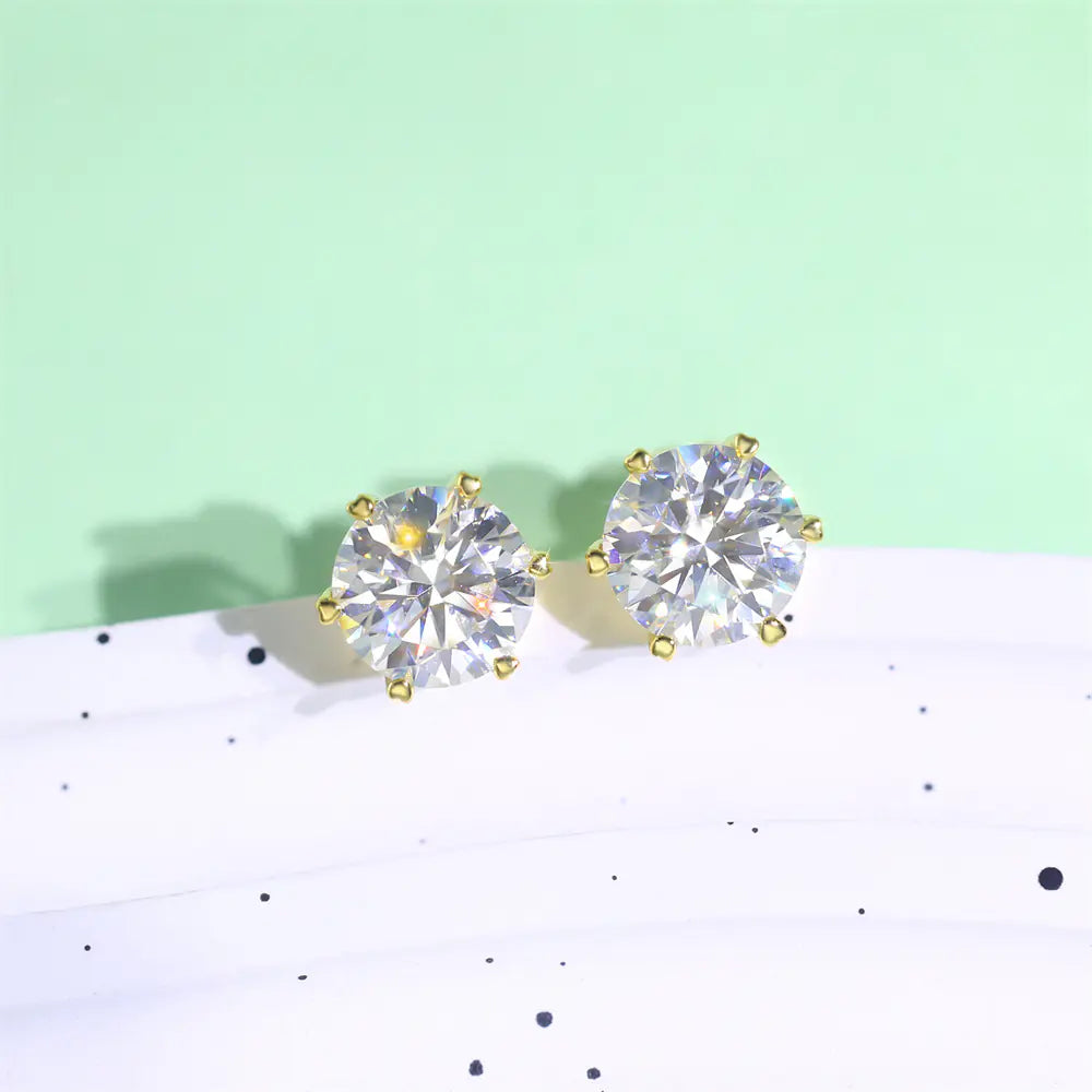 VVSI Round Moissanite Studs